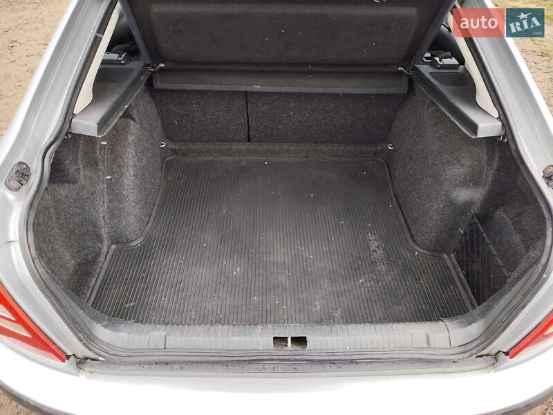 Лифтбек Skoda Octavia 2008 в Львове