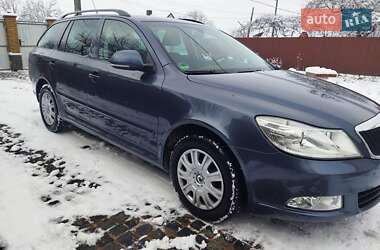Универсал Skoda Octavia 2009 в 