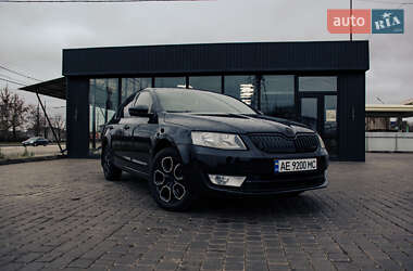 Лифтбек Skoda Octavia 2015 в Кривом Роге