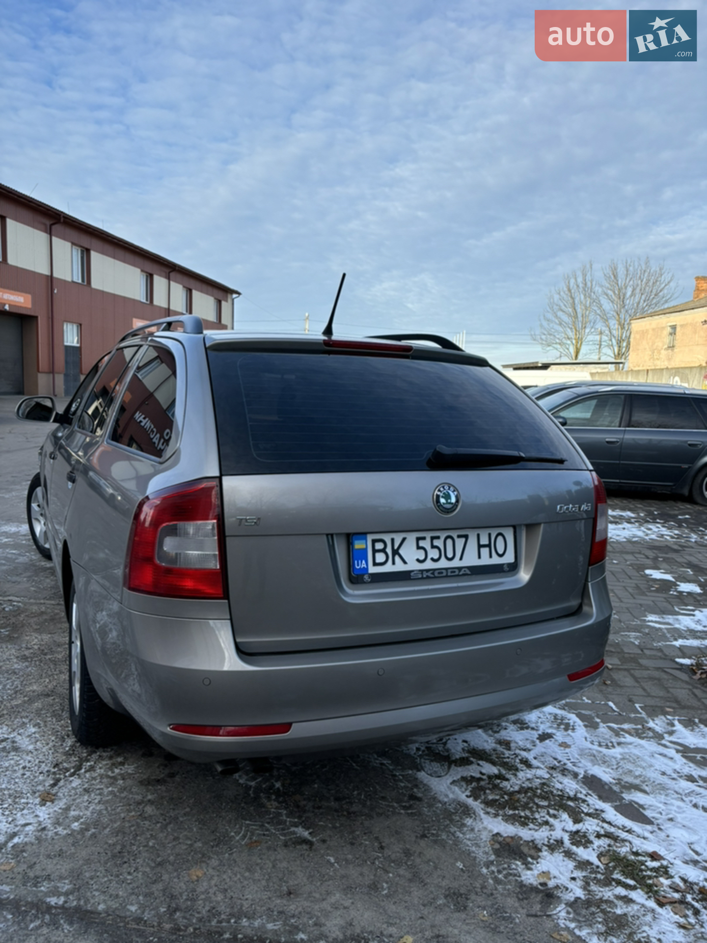 2010 Skoda Octavia - мініатюра 11