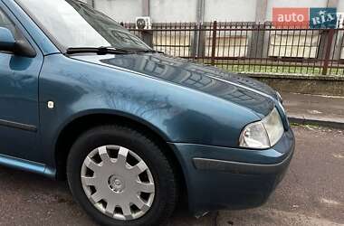 Универсал Skoda Octavia 2004 в Костополе