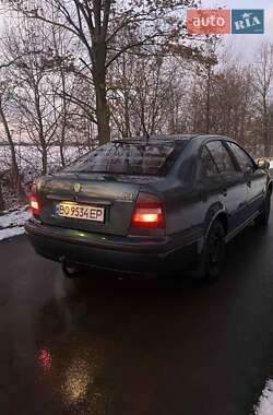 Лифтбек Skoda Octavia 1998 в Ивано-Франковске