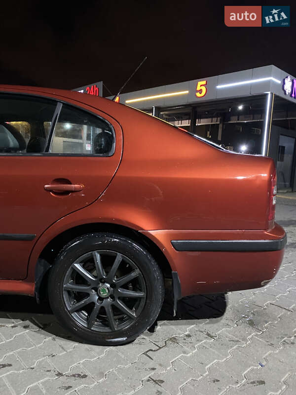 Лифтбек Skoda Octavia 2001 в Львове