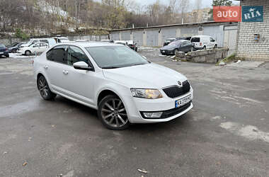 Лифтбек Skoda Octavia 2015 в Киеве