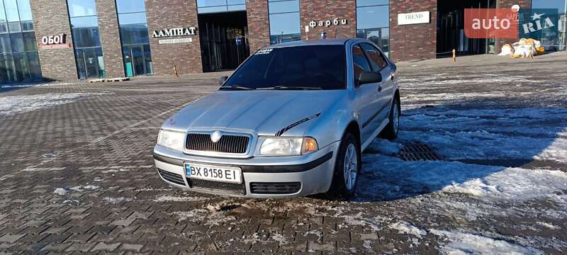 Лифтбек Skoda Octavia 2001 в Черновцах