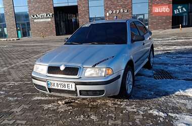 Лифтбек Skoda Octavia 2001 в Черновцах