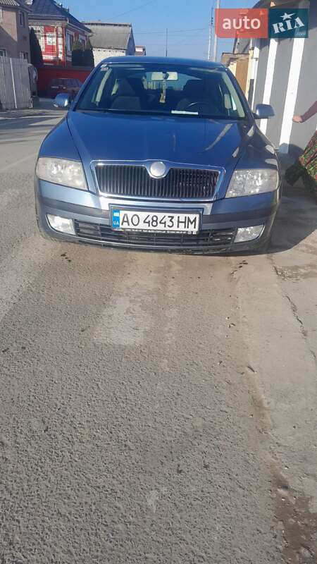 Лифтбек Skoda Octavia 2008 в Ужгороде