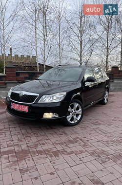 Универсал Skoda Octavia 2012 в Ровно