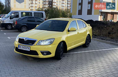 Лифтбек Skoda Octavia 2012 в Хмельницком