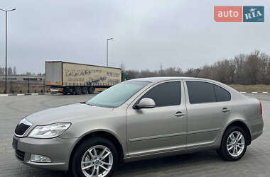 Лифтбек Skoda Octavia 2012 в Петрове