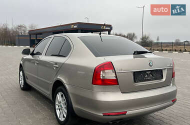 Лифтбек Skoda Octavia 2012 в Петрове