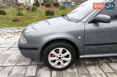 Лифтбек Skoda Octavia 2003 в Надворной