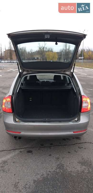 Универсал Skoda Octavia 2011 в Кривом Роге