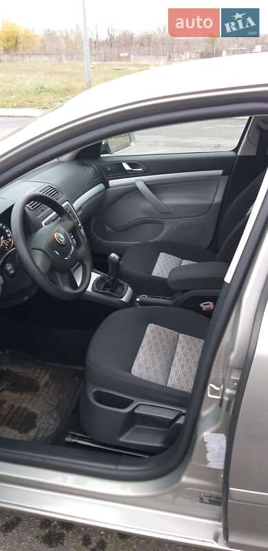 Универсал Skoda Octavia 2011 в Кривом Роге