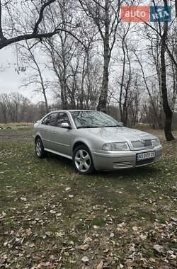 Ліфтбек Skoda Octavia 2006 в Ізюмі