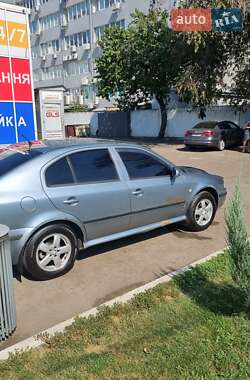 Лифтбек Skoda Octavia 2004 в Днепре