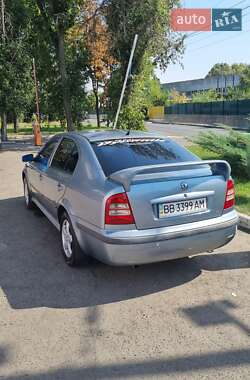 Лифтбек Skoda Octavia 2004 в Днепре