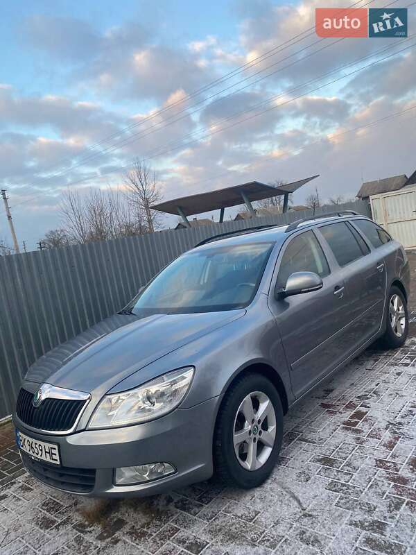 Универсал Skoda Octavia 2012 в Сарнах фото 5 Универсал Skoda Octavia 2012 в Сарнах
