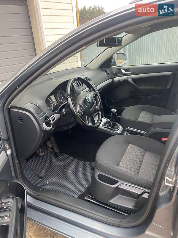 Универсал Skoda Octavia 2012 в Сарнах фото 24 Универсал Skoda Octavia 2012 в Сарнах