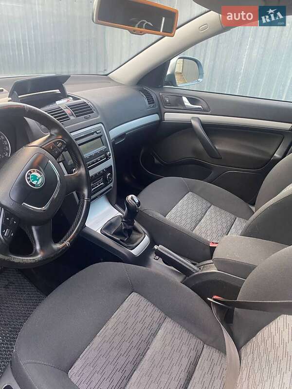 Универсал Skoda Octavia 2012 в Сарнах фото 43 Универсал Skoda Octavia 2012 в Сарнах