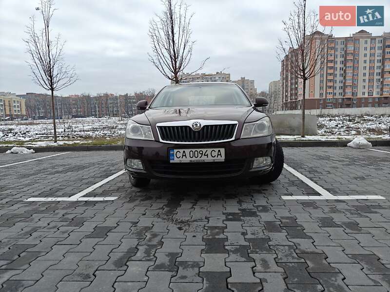 Лифтбек Skoda Octavia 2012 в Корсуне-Шевченковском фото 4 Лифтбек Skoda Octavia 2012 в Корсуне-Шевченковском