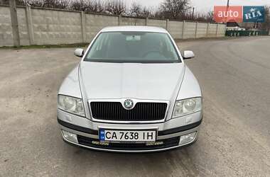 Лифтбек Skoda Octavia 2004 в Корсуне-Шевченковском