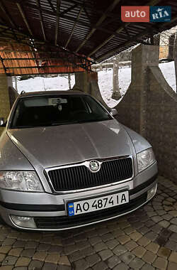 Универсал Skoda Octavia 2006 в Ужгороде