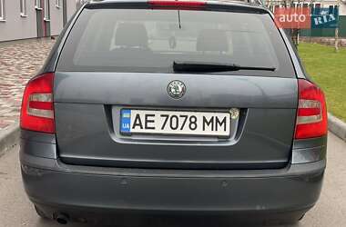 Універсал Skoda Octavia 2004 в Дніпрі