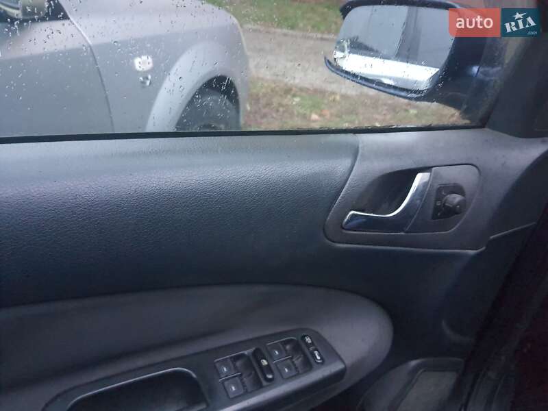 Лифтбек Skoda Octavia 2002 в Ужгороде фото 15 Лифтбек Skoda Octavia 2002 в Ужгороде