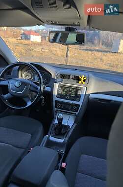 Універсал Skoda Octavia 2010 в Дрогобичі