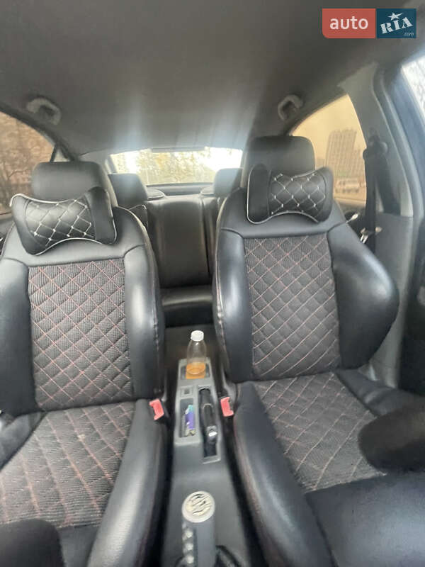 Ліфтбек Skoda Octavia 2000 в Києві фото 14 Ліфтбек Skoda Octavia 2000 в Києві