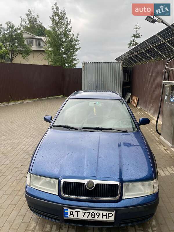 Лифтбек Skoda Octavia 2002 в Верховине