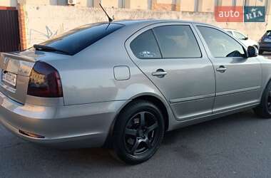 Ліфтбек Skoda Octavia 2010 в Львові