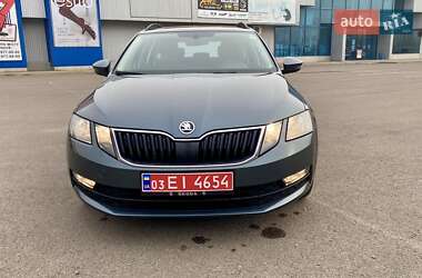 Універсал Skoda Octavia 2017 в Миколаєві