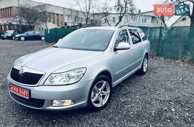 Універсал Skoda Octavia 2009 в Луцьку