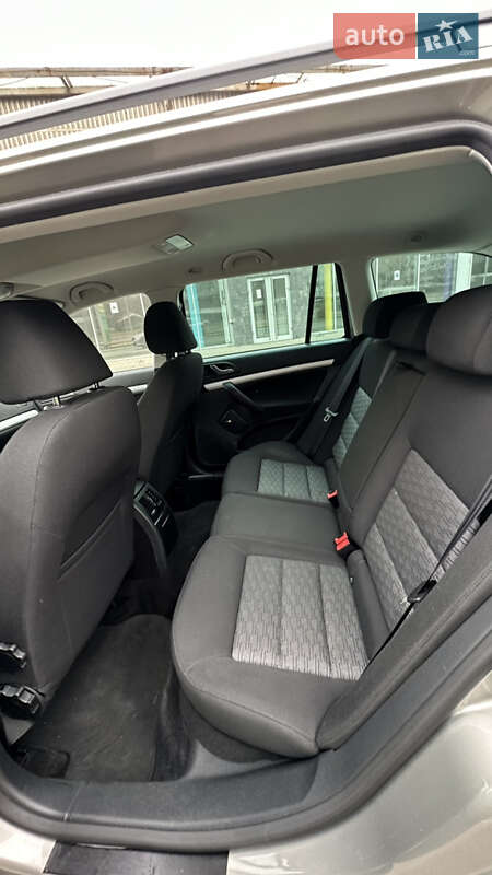 Універсал Skoda Octavia 2011 в Запоріжжі
