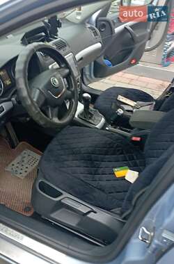 Лифтбек Skoda Octavia 2010 в 