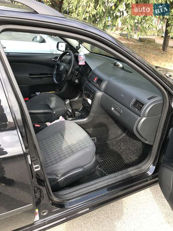 Універсал Skoda Octavia 2008 в Димері