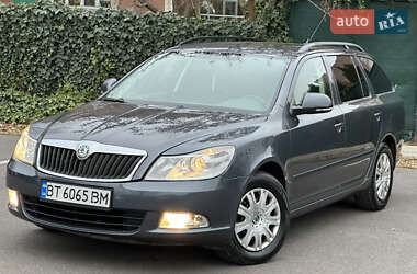 Универсал Skoda Octavia 2012 в Одессе