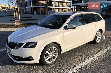 Универсал Skoda Octavia 2017 в Трускавце