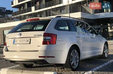 Универсал Skoda Octavia 2017 в Трускавце