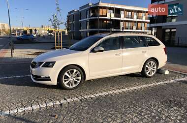 Универсал Skoda Octavia 2017 в Трускавце