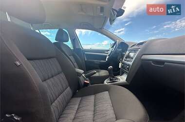 Универсал Skoda Octavia 2011 в 
