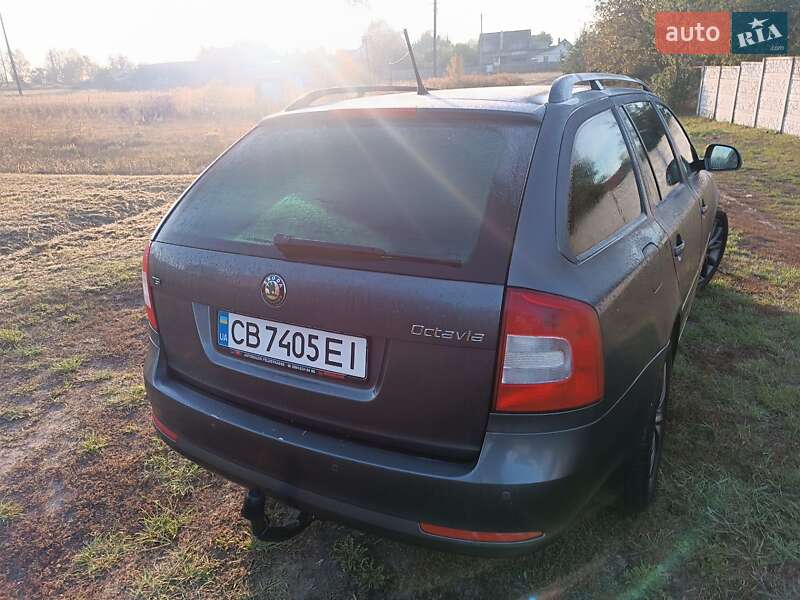 Универсал Skoda Octavia 2012 в Чернигове
