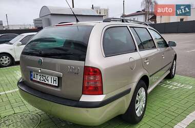 Універсал Skoda Octavia 2004 в Черкасах