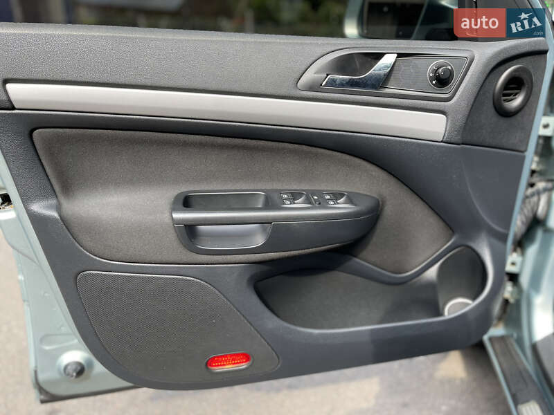Ліфтбек Skoda Octavia 2011 в Одесі