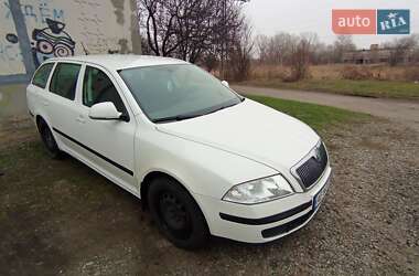 Універсал Skoda Octavia 2012 в Павлограді