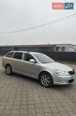 Универсал Skoda Octavia 2011 в 
