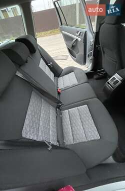 Универсал Skoda Octavia 2011 в 