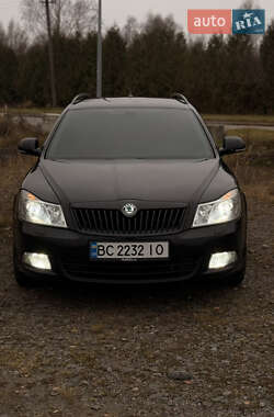 Універсал Skoda Octavia 2012 в Перемишлянах